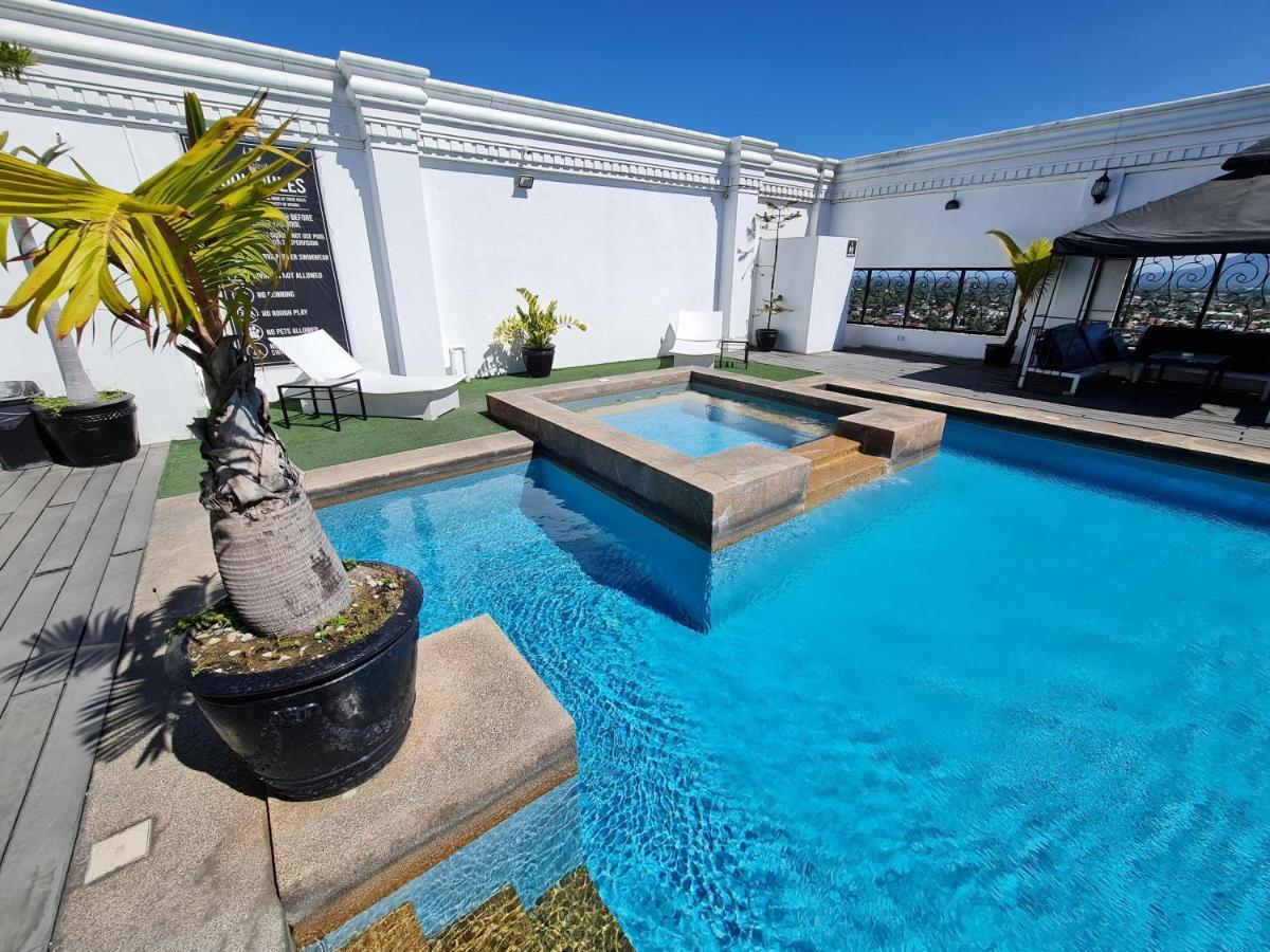 Off Walking St Executive Apartment Angeles